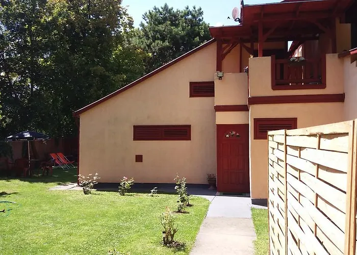 Judit Nyaralo Tatil Evi *