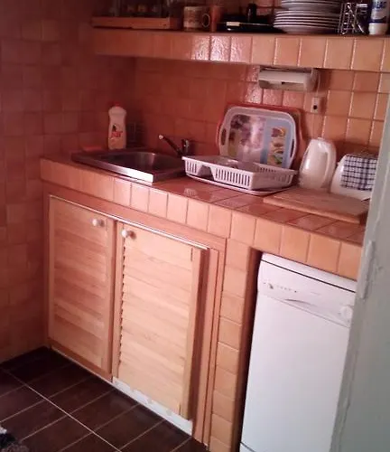 Judit Nyaralo Prázdninový dům