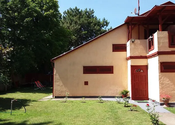 Prázdninový dům Judit Nyaralo *